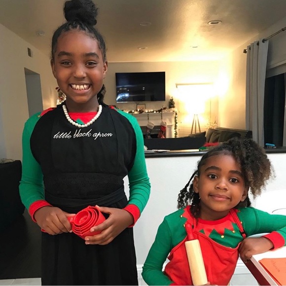 Meet the Posher: Reigning Accessories, LLC - Picture 2 of 4